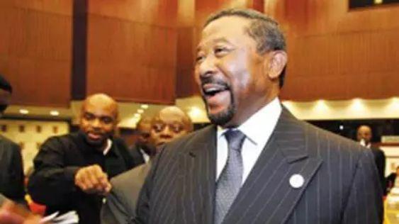 程志平：从中国跑到非洲，娶了酋长女儿，做了市长，去世享受国葬