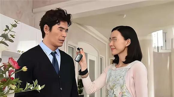回顾 妻子“不忠”视频遭疯传，丈夫自觉颜面扫地，称脸都丢尽了