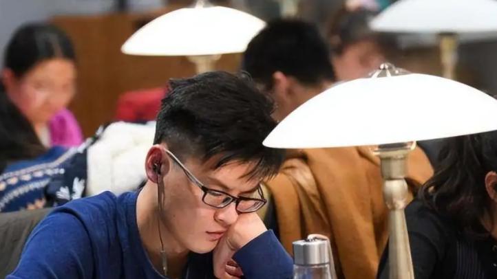 北京市|舍近求远，苏州招聘教师仅面向北京四校，上海的人才差在哪？