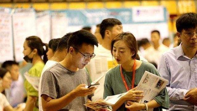 招聘|“对不起，我们只给博士140万安家费”，高级优越感揭开了现实