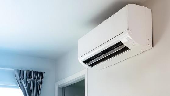 开空调要不要“紧闭门窗”？听内行人分析完，原来这些年都做错了