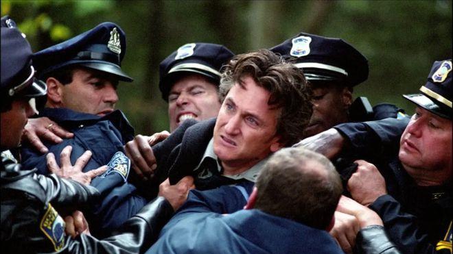 泽连斯基|传奇影星将奥斯卡奖留在乌克兰力挺泽连斯基