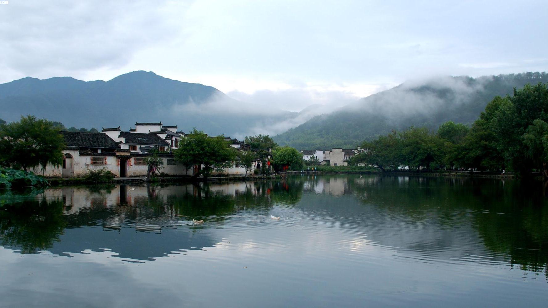 |搭建“开放”平台，促进乡村旅游经济高效发展