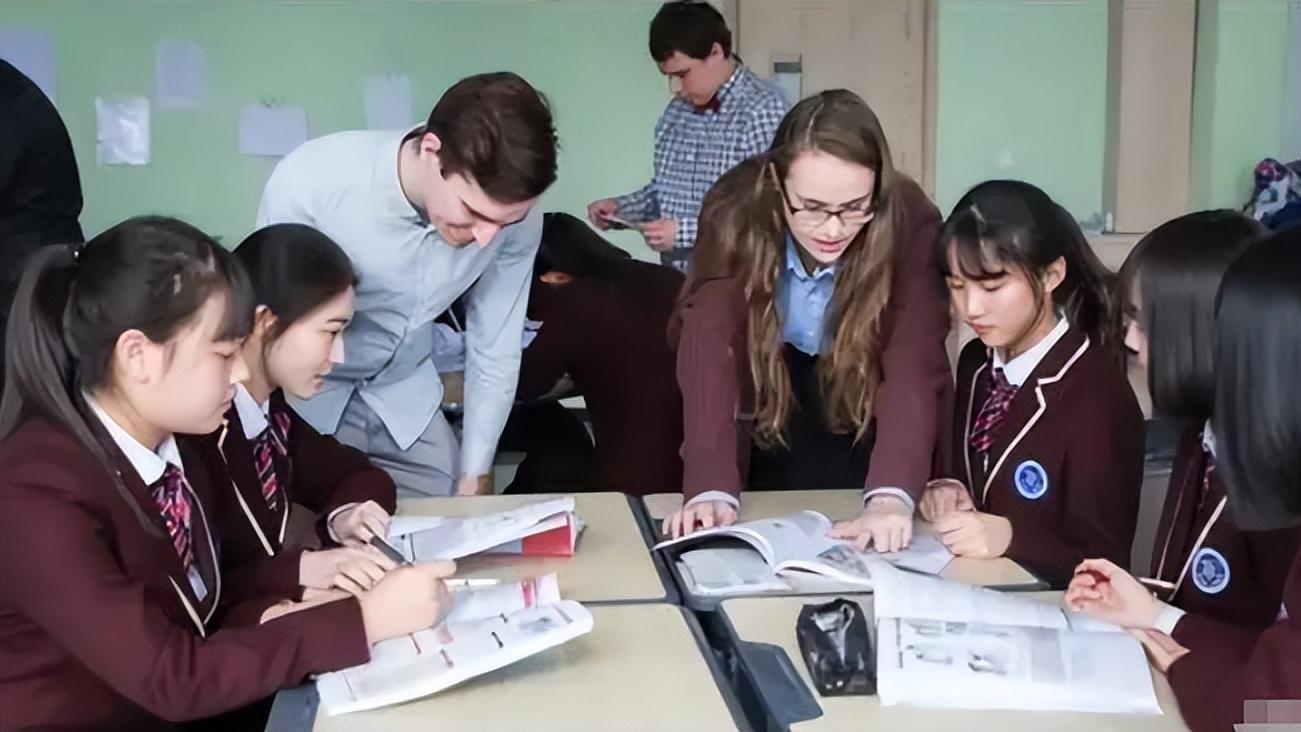 杜淳|“绝不让女儿出国读书”，杜淳的一番话，揭开多少明星的遮羞布？