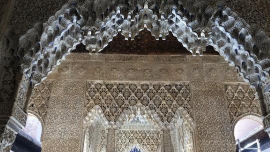 阿尔罕布拉宫的回忆|阿尔罕布拉宫的回忆，一座精美的城堡，追忆昔日繁华