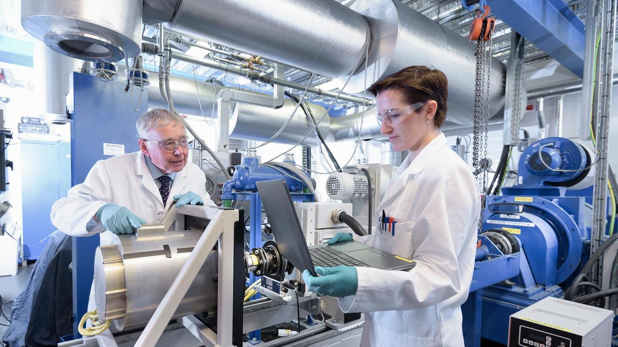 比亚迪|电子科技大学锂电方向硕士找工作去哪好，比亚迪、冠宇、四川时代