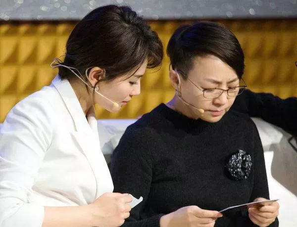 刘涛|当年宋丹丹组织了一场家庭宴会，目的就是给刘涛介绍资源，让她重新复出拍戏