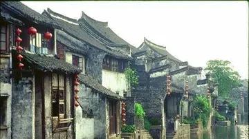 苏州|苏州也一直被公认为中国最美的地方之一，有着“水灵灵的秀姑苏”的美誉。