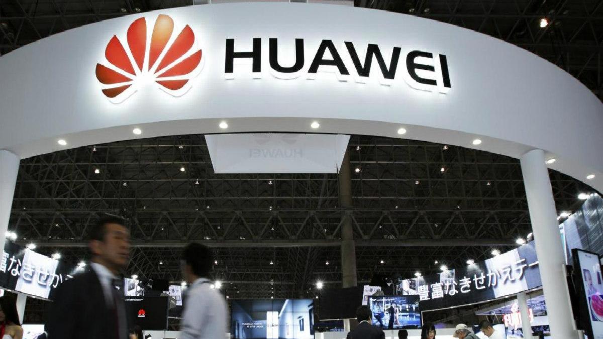 华为|拿着华为的钱，砸了华为的“碗”，这位明星真是好气派