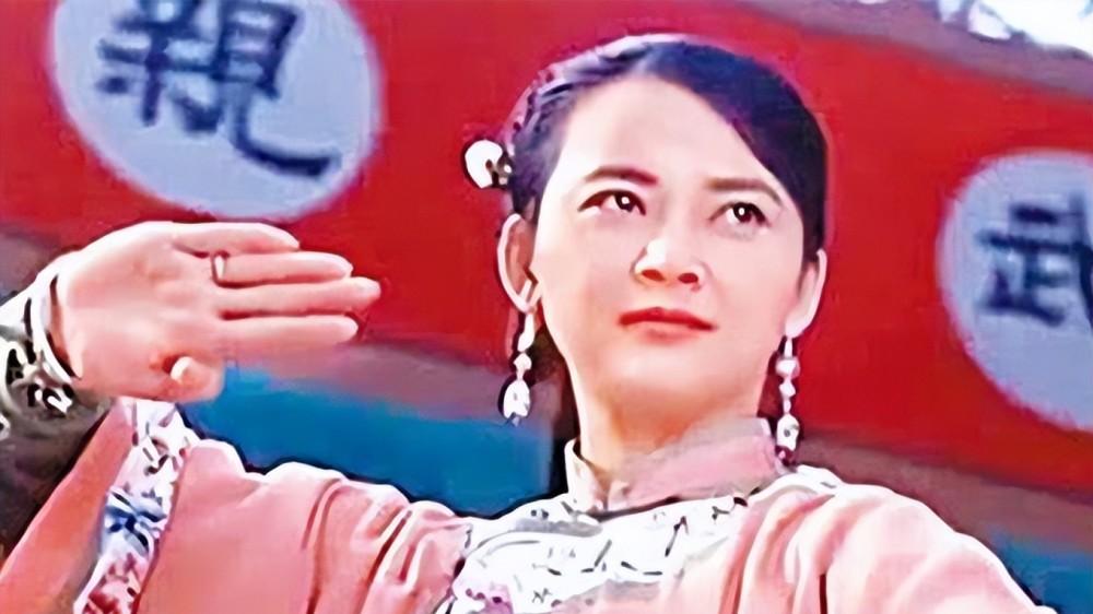 阿凡达2|胡慧中找内地导演于正帮忙，为女儿出道寻机会，两人相识挺意外