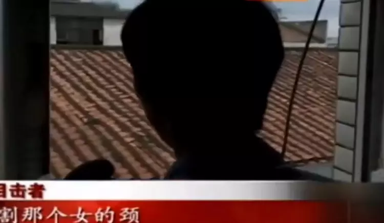 广东佛山一女子遭丈夫当街暴打，按地割喉
