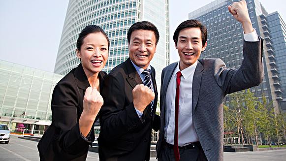 闪光剑|为什么现在不会有很多的“新人们”看不起老员工？