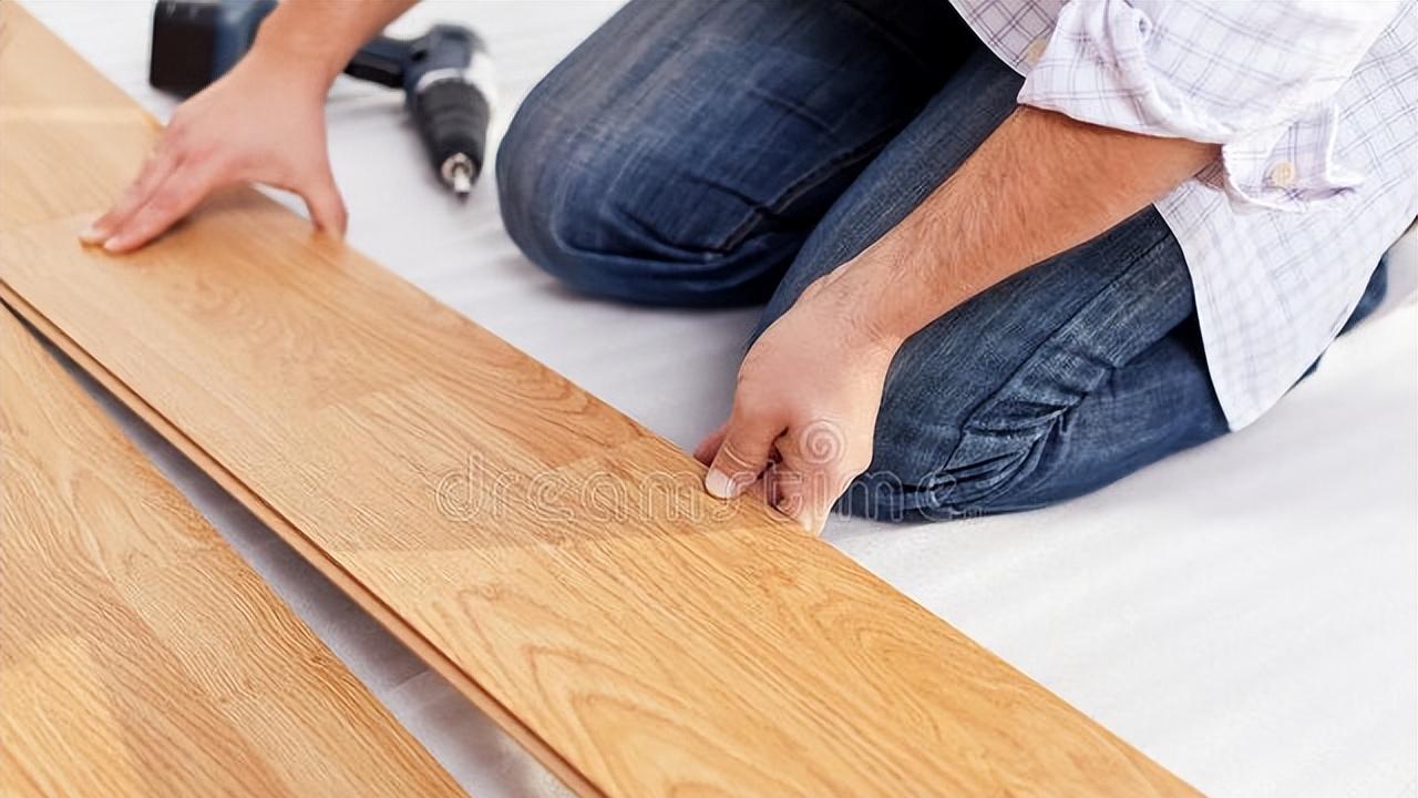 选地板，这八种建议大家不要买，不是误导，是过来人的经验教训