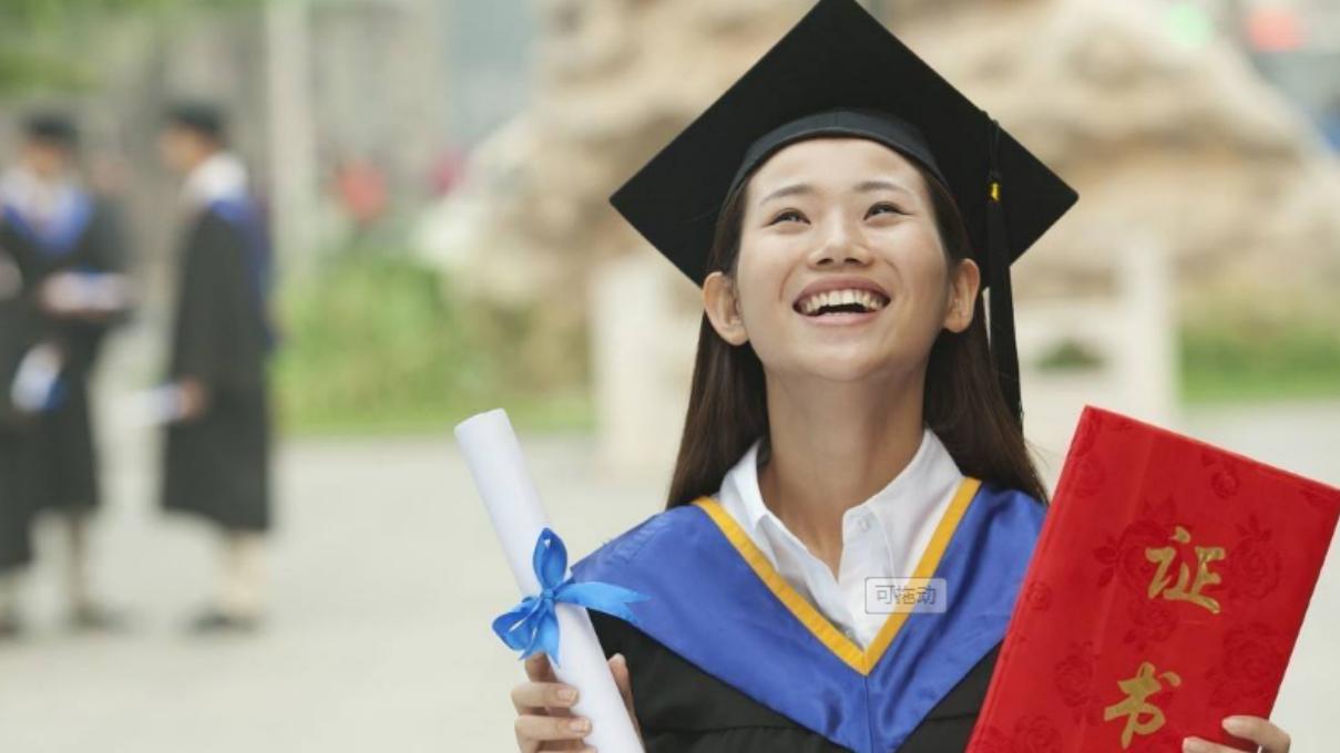 教师|作为一名刚步入职场的大学毕业生，缺乏自信心，该如何调整自己的心态呢？