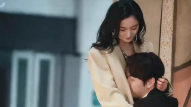 汪小菲|王小菲撒泼式爆料大S，老公具俊晔无动于衷，三位艺人再次受牵连