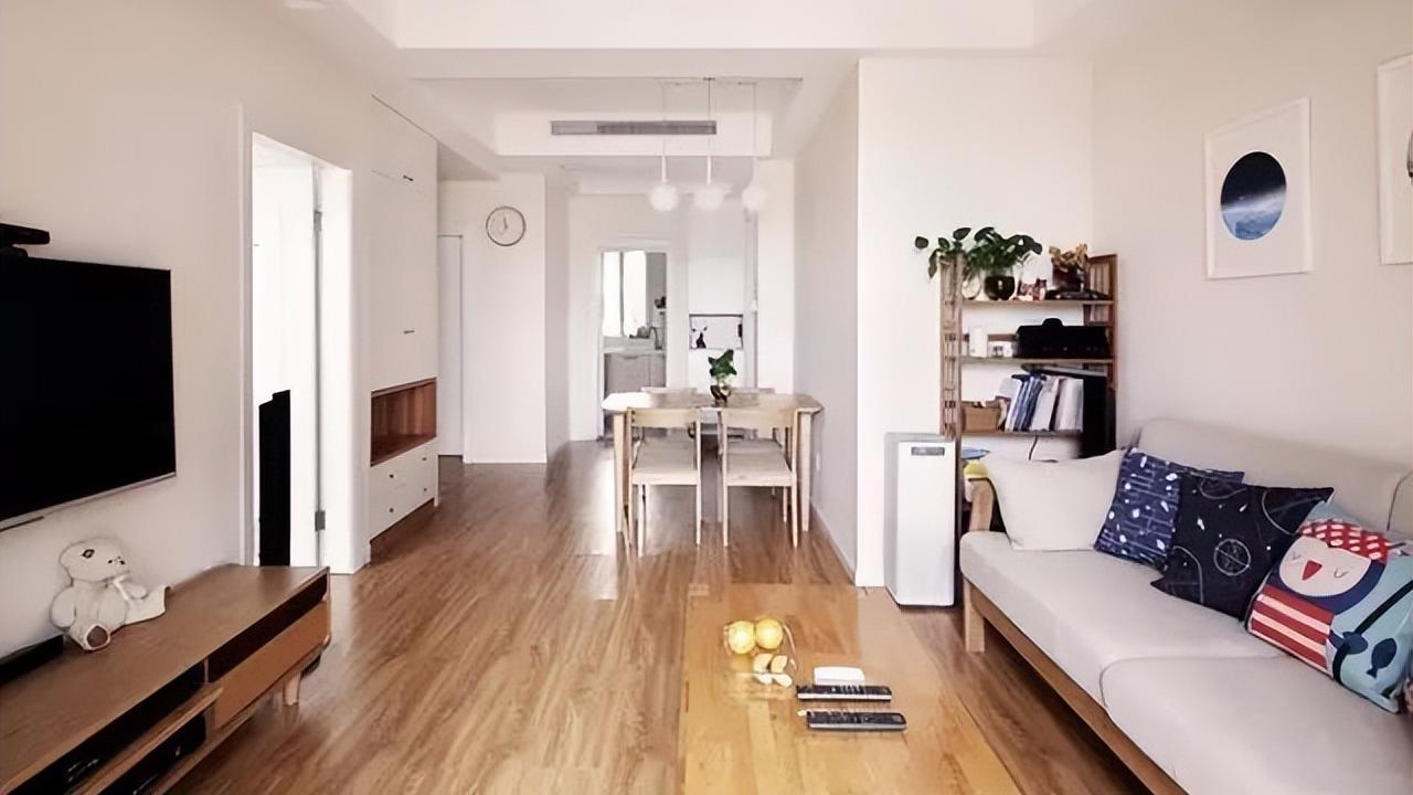 当初装修没盯工，结果装完验出11个大坑，全屋返工没商量