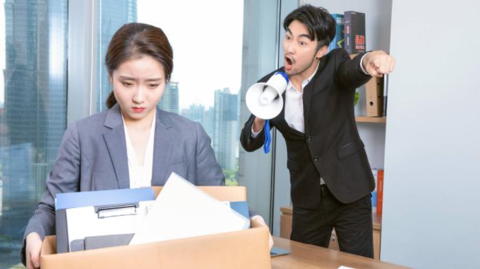 |职场上不是一个人能够决定的