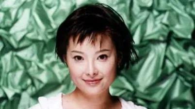 袁立|袁立，一婚演员二嫁富商，如今和小其11岁丈夫相伴没孩子成遗憾