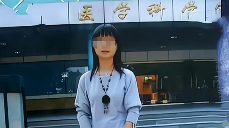 2010年，湖南女医师杀人藏尸案纪实：她把男友尸体“砌”到墙壁里
