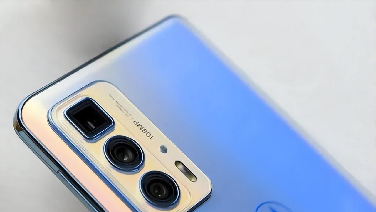 摩托罗拉|骁龙888+仅1799元！1亿像素+144Hz OLED屏，真香机的天花板