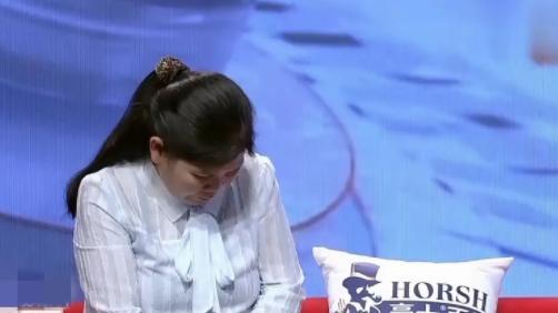 回顾女孩被父母逼得割腕，父母得知后却无动于衷，父亲：她活该