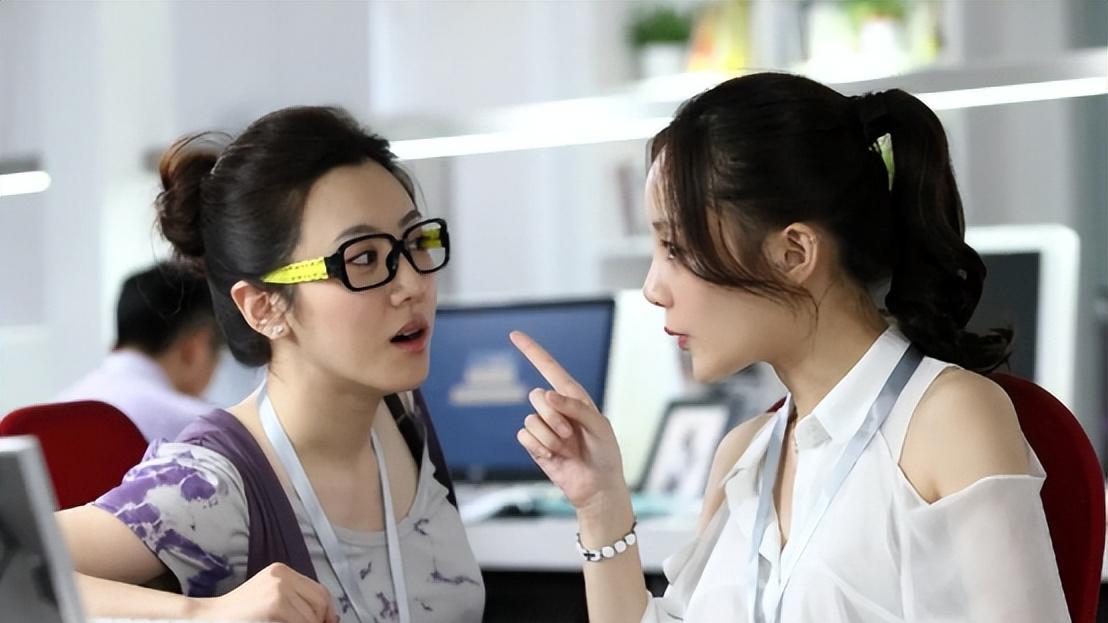 宋丹丹|宋丹丹儿媳博谷：嫁小七岁巴图生两子，与婆婆当“姐们”幸福美满