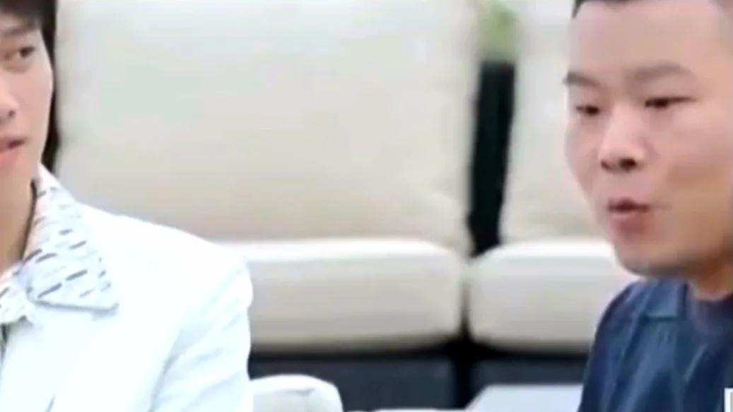 岳云鹏|岳云鹏媳妇吵架太厉害了，就连说相声的老公也吵不过她