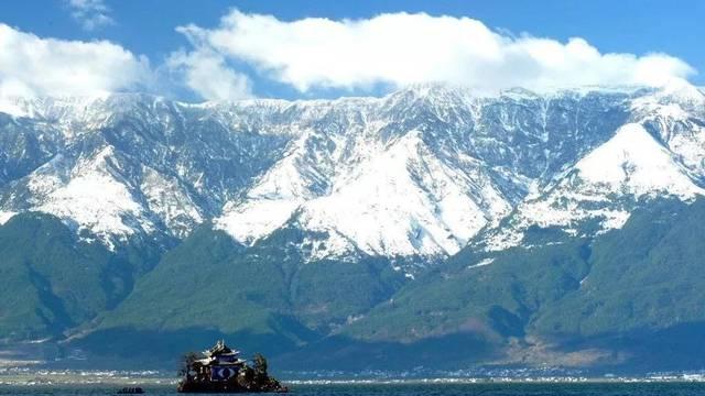 火车|此生一定要坐的5趟绿皮火车，坐着火车去旅行，你最想体验哪一趟