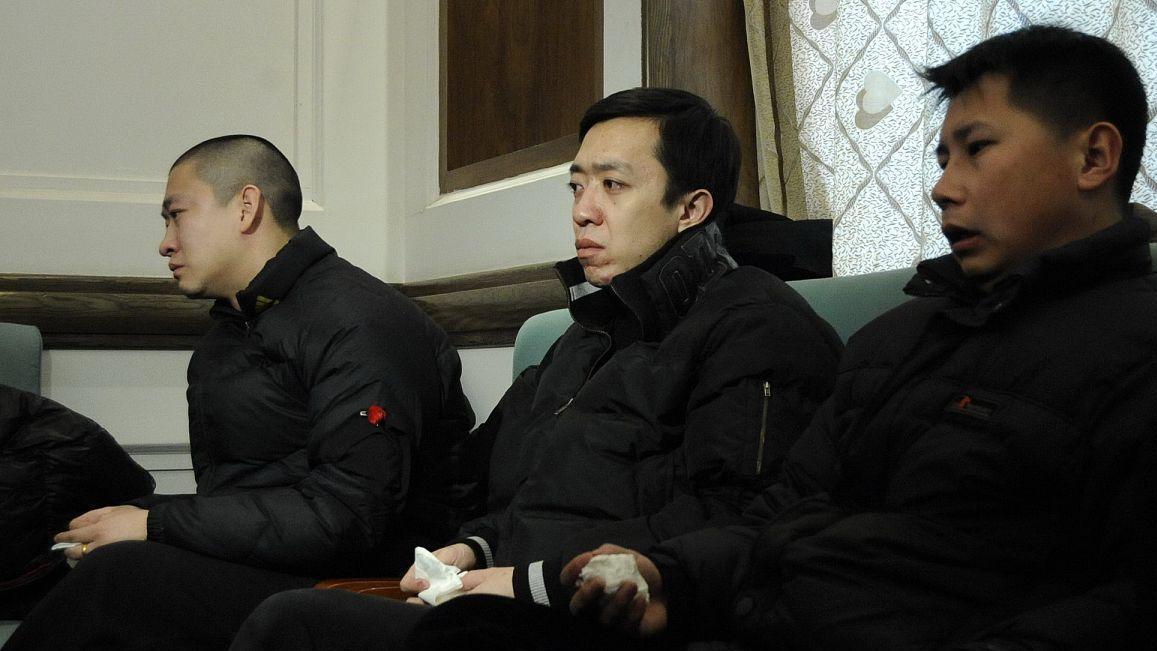 |曹云金非常感谢何云伟，当年租他家房子，还帮着晚上搬家