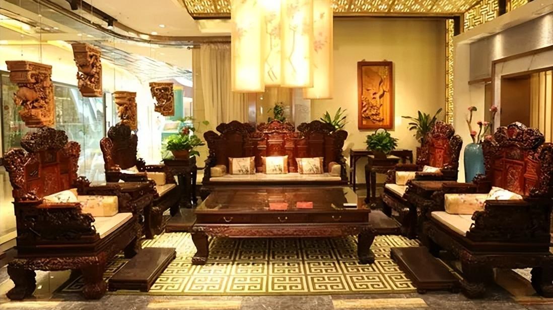 小叶紫檀|如何挑选好的红木家具，请记住这4点