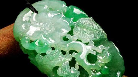 翡翠|每样东西都有自己的文化内涵，当然我们喜欢的翡翠，也有文化内涵