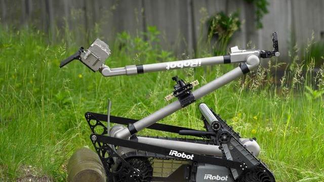 CPU|全球扫地机器人“一哥”：中国市场份额不足3%，败给科沃斯、小米