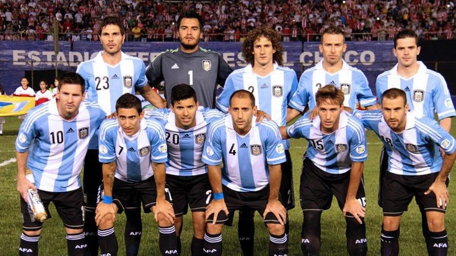 阿根廷队|世界足坛逐渐“黑化”的时候，阿根廷是唯一一支无黑人国脚的球队