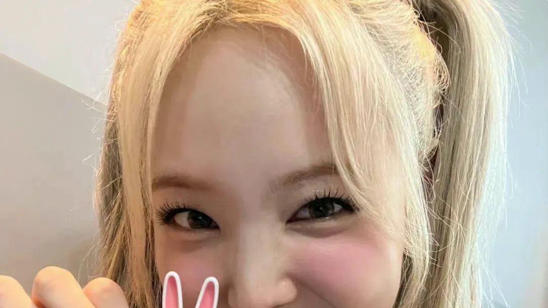 毛衣 韩国化妆师的钱有多好赚？次抛精华是不是智商税？