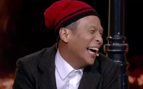 宋小宝|第一次上春晚就忘词，为拖延时间，瞎编了一句台词却火遍全国