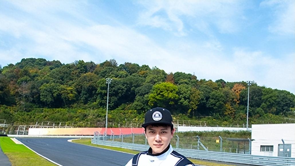 赵丽颖|离婚一年半后，再看赵丽颖、冯绍峰的各自境遇，夫妻差距一目了然