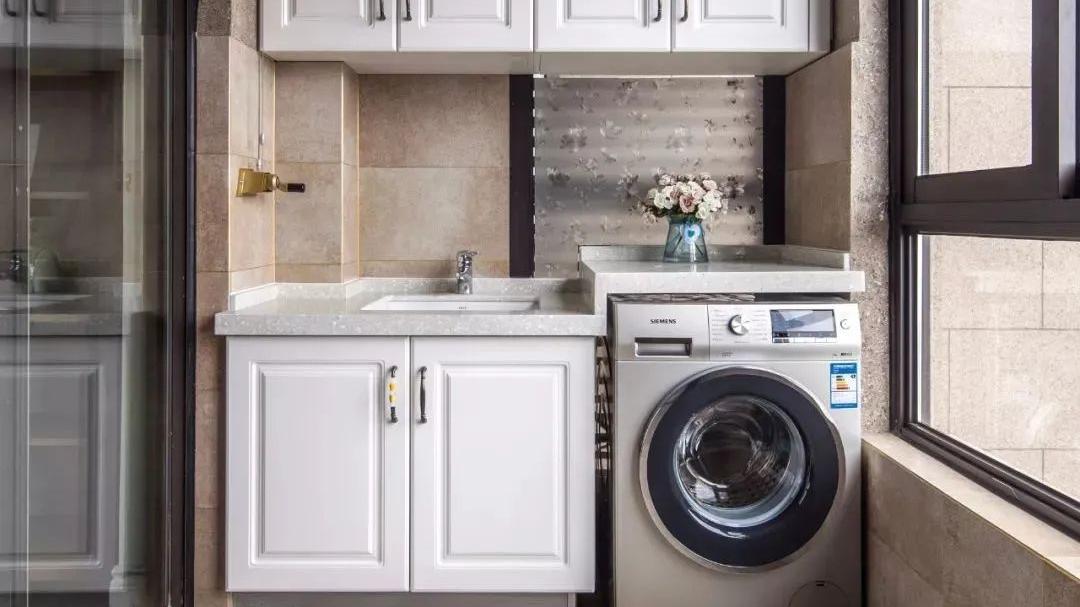 阳台墙面要不要贴瓷砖？