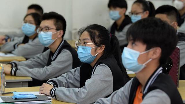 考试|中考落榜的学生，选“职高”还是“民办”？理想和现实一目了然