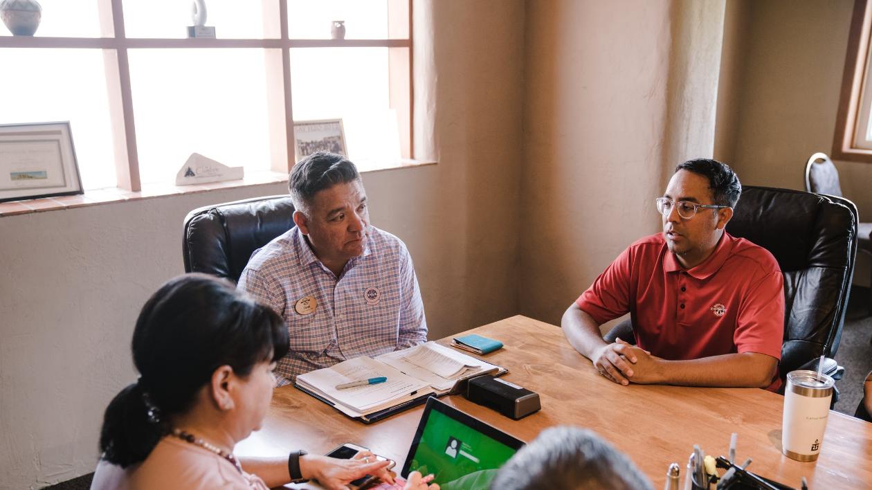 |有人说管理层不懂技术无法领导员工，为什么有些技术水平高，懂的多的人往往成不了管理者