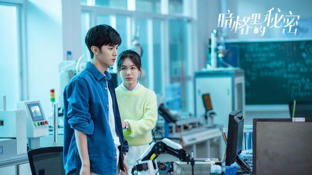 周斯越|暗格里的秘密：彼方尚有荣光在，谁能拒绝得了周斯越？