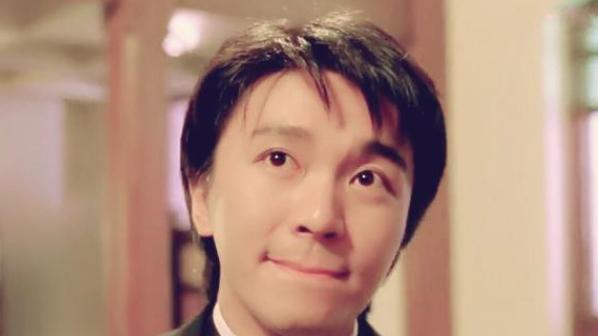 周星驰|周星驰一生代言两个广告，一个众人皆知，一个哭笑不得