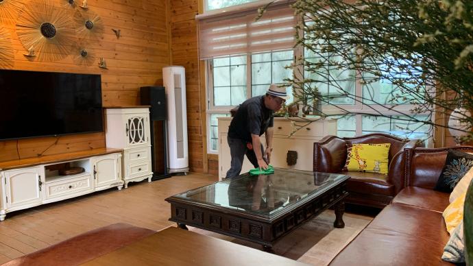 豪宅|名气不大赚得不少，6位港星在内地买豪宅，个个都是“隐形”富豪