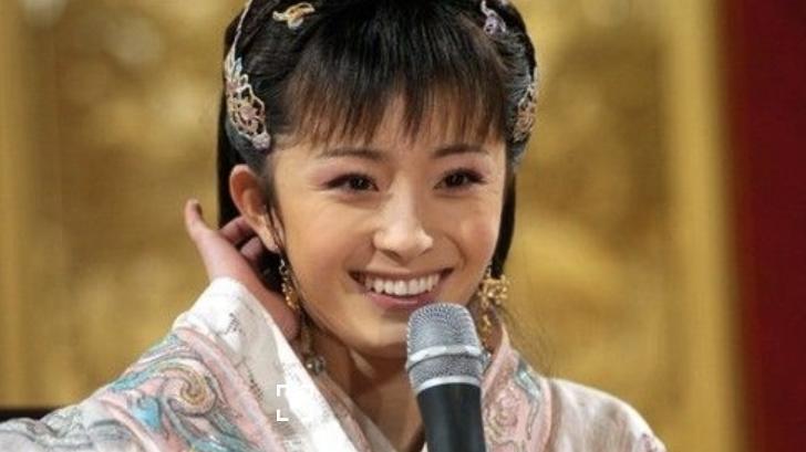 巩俐|又添实锤？全网等杨幂官宣恋情：婚姻可以不幸，但女人一定要有钱