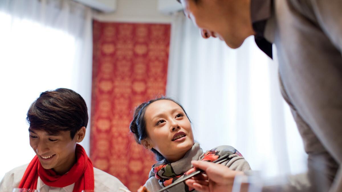 |员工爱打小报告，中年领导酒后失言：这10条说话铁律，只可意会