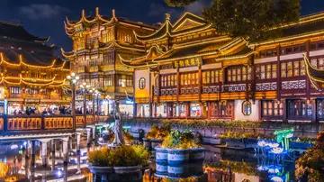 旅游业|在上海有哪些值得去的地方？值得逛多长时间？在上海要看豫园？