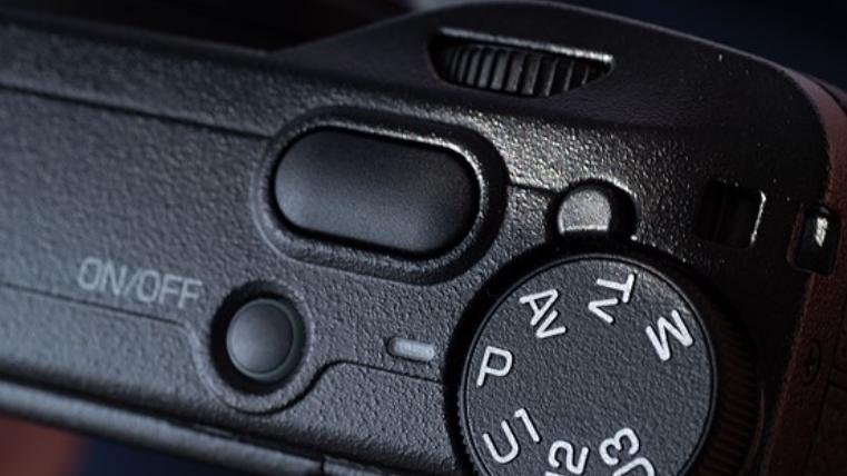 传感器|新的 24MP 传感器和体内稳定