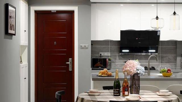 现代简约风的完美两居室，让孩子可以肆意玩耍，不受空间的限制