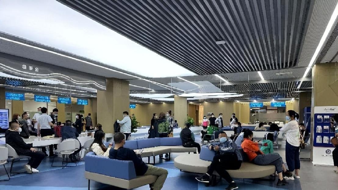 贝壳|沈阳多个不动产登记大厅爆满！楼市拐点来了？