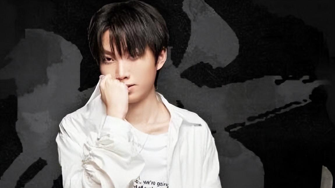 孤影|孤影对阵AG职业队，三分半直接速推对面，满血单杀久城