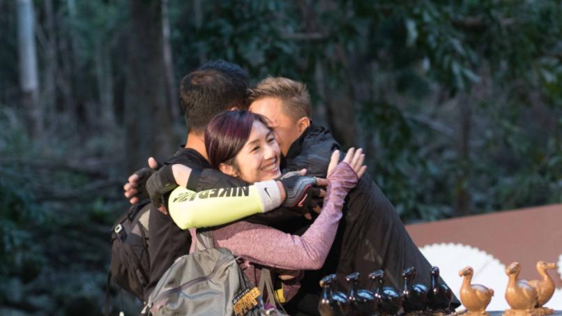 杨千嬅|她曾是护士却意外变巨星，险与陈奕迅成情人，如今老公宠她上天